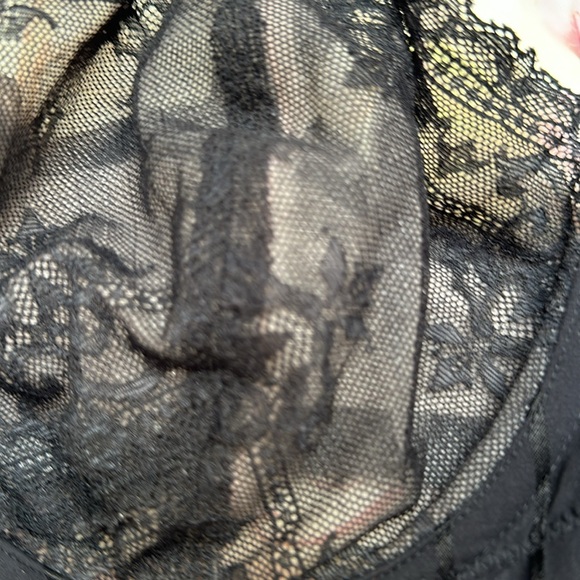 Felina Black Lace underwire bra 36F - Picture 4 of 9